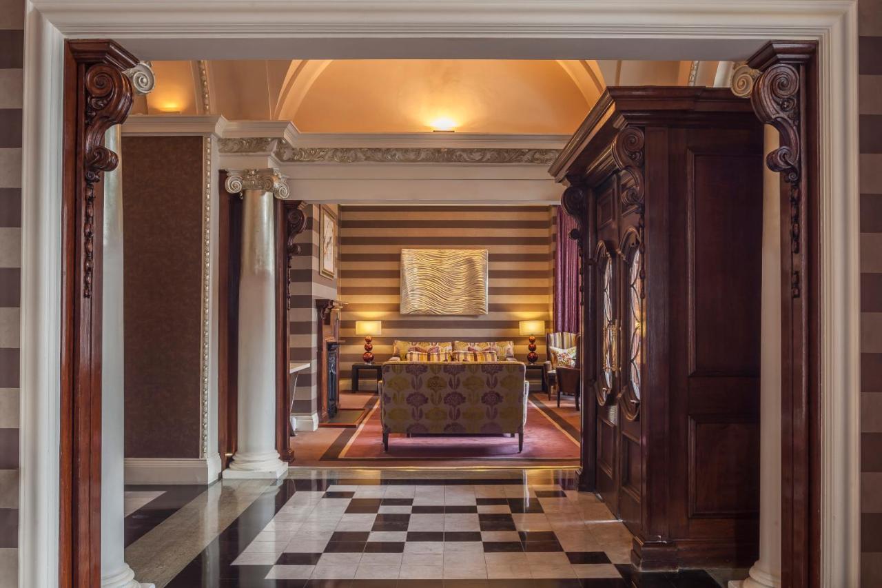 The Roseate Reading 호텔 외부 사진 The entrance to the suite