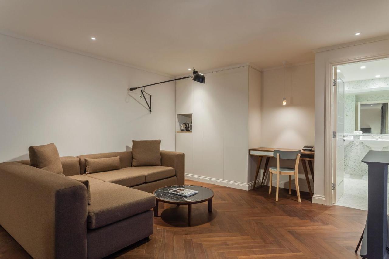 The Roseate Reading 호텔 외부 사진 A typical apartment at the hotel