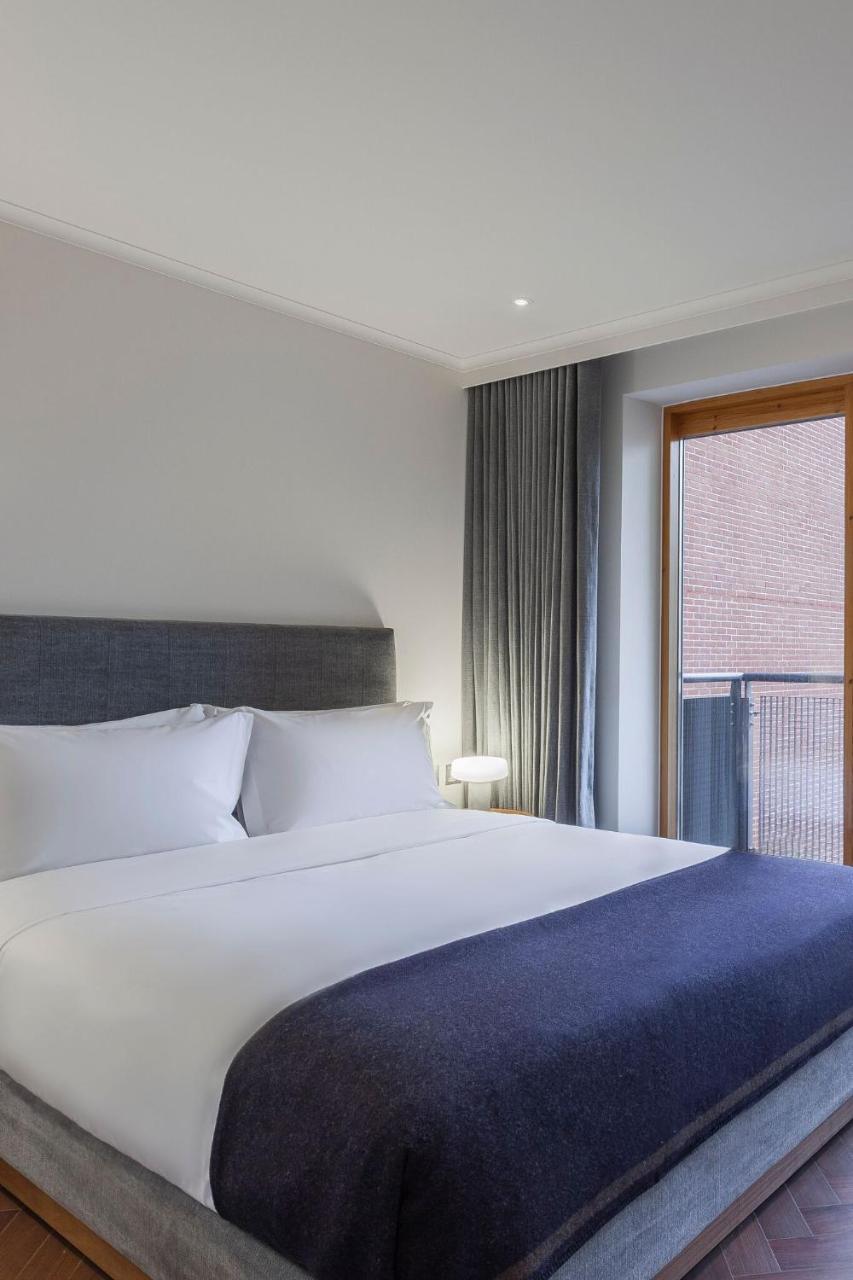 The Roseate Reading 호텔 외부 사진 A bedroom at the hotel