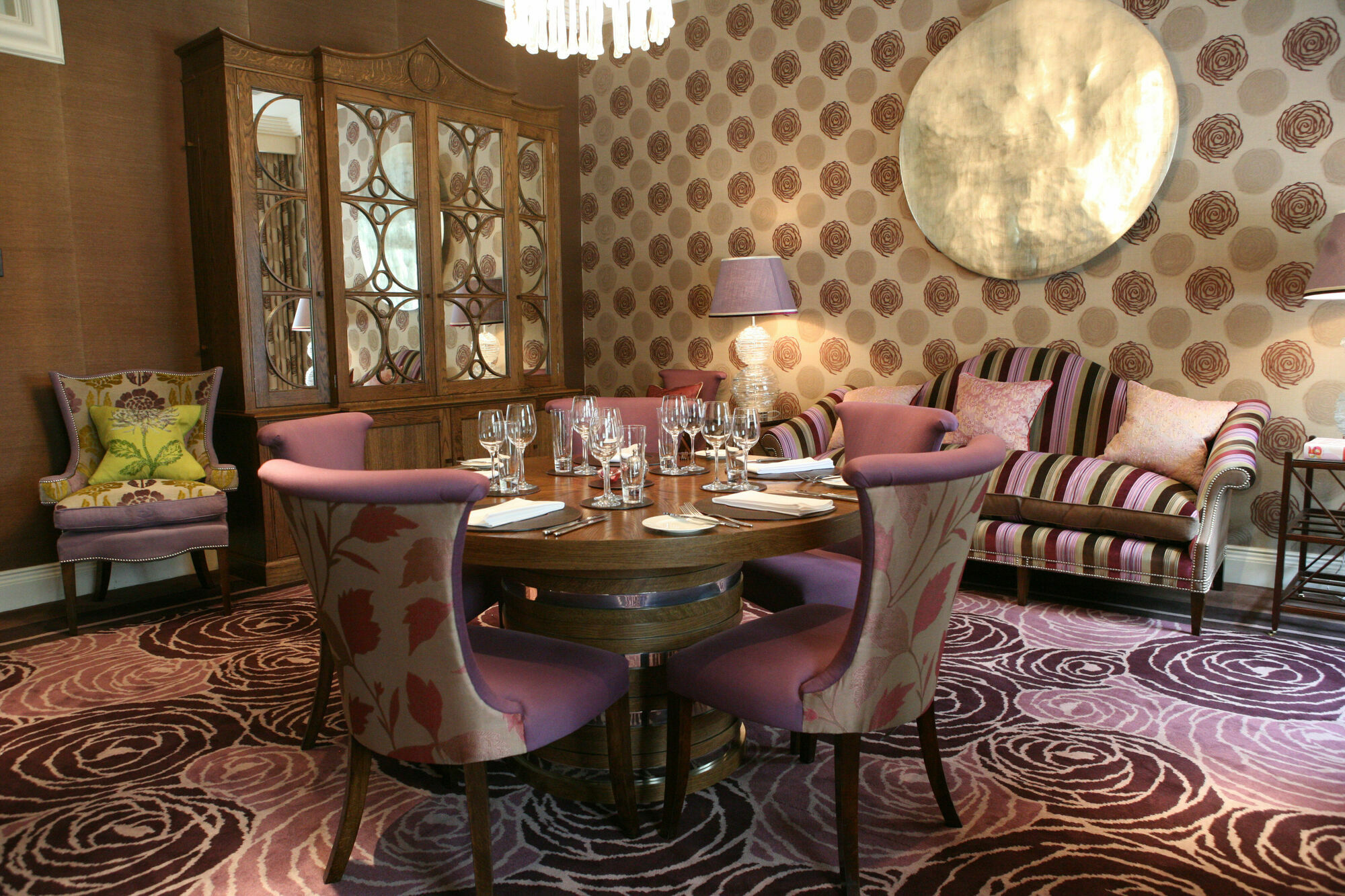The Roseate Reading 호텔 외부 사진 The interior of the restaurant
