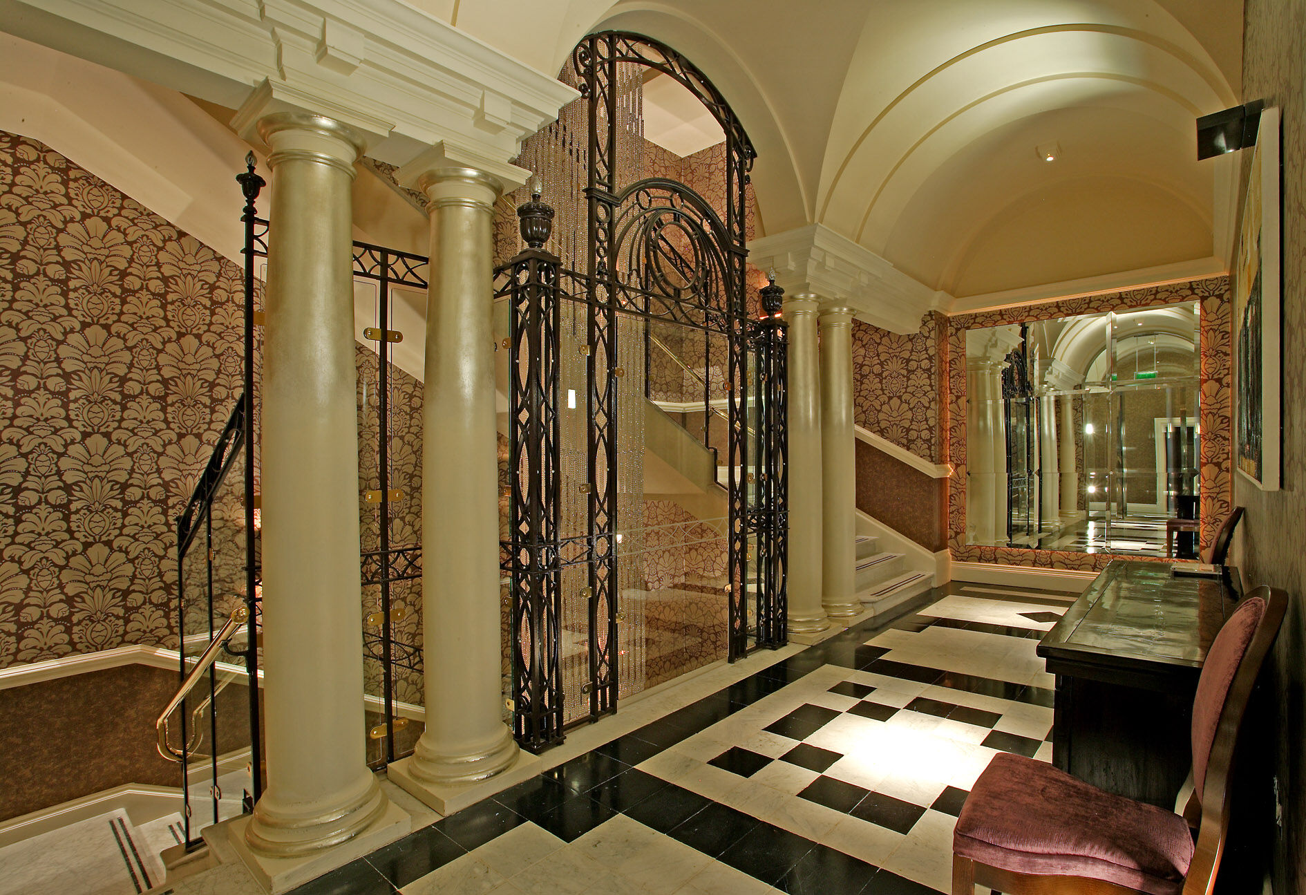 The Roseate Reading 호텔 외부 사진 The hotel's lobby